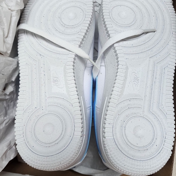 Nike ladies new size 7 - Picture 3 of 5